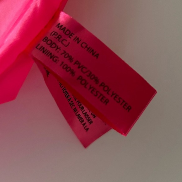 Juicy Couture Faux Leather Pink oversized overnight everyday carry all tote bag - Picture 9 of 11